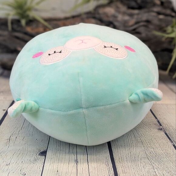 Miley the Llama 8" Squishmallow - Picture 6 of 10